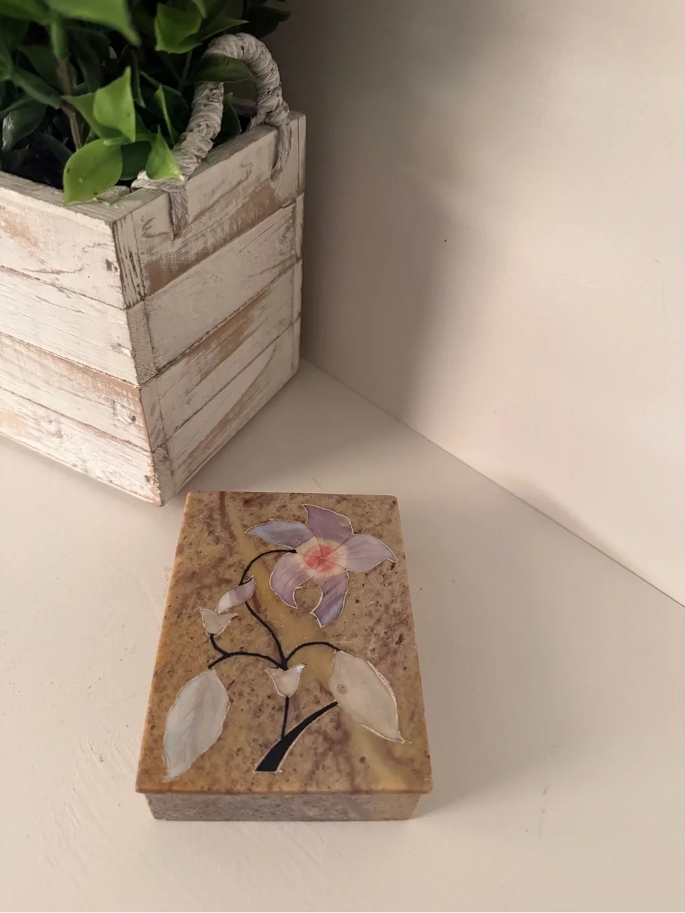 Vintage Soapstone Trinket Box Mother of Pearl Floral Inlay with Lid